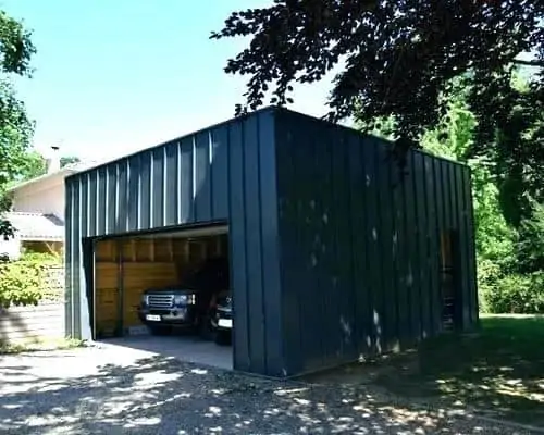 Garage préfabriqué