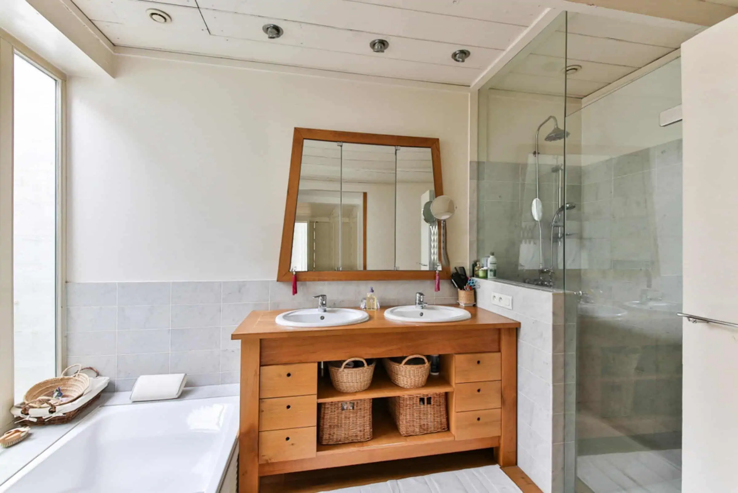 Salle de bain compacte